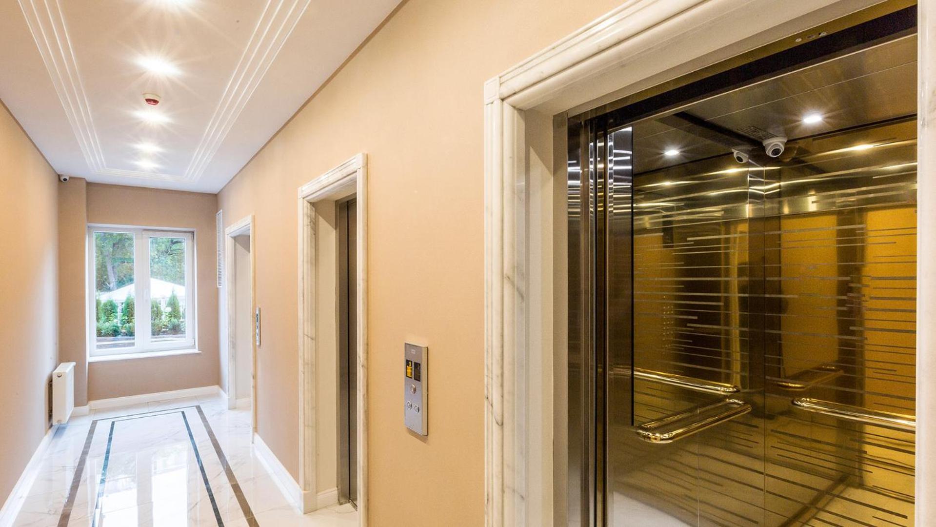 King - Size Apartment Oldenburg Bagian luar foto